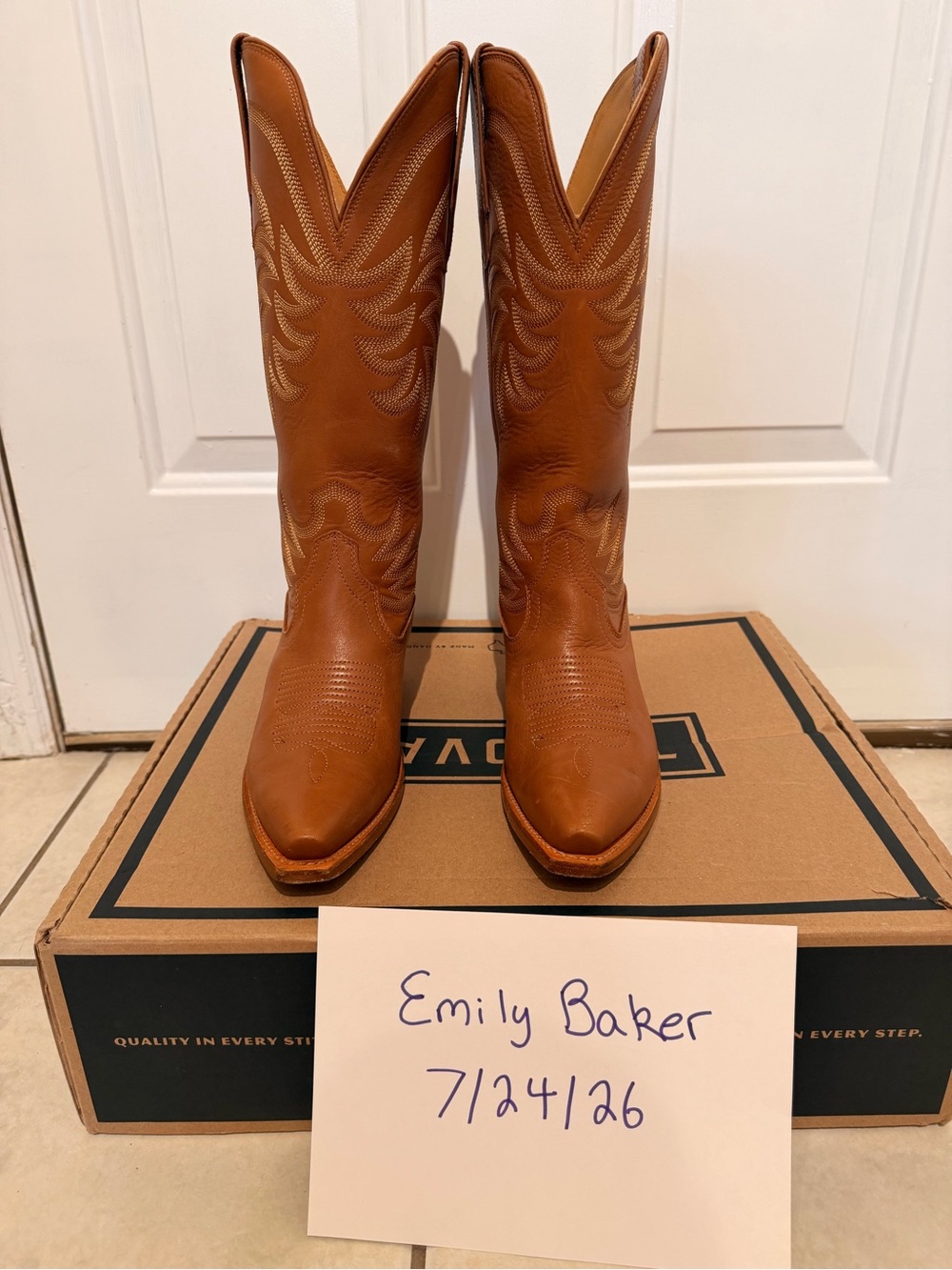 Tecovas Annie in Caramel Size 8 - Picture 2 of 8